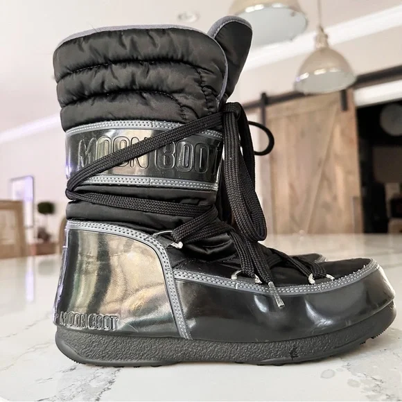 Tecnica W.E.Shorty Moon Boot - Picture 10 of 15